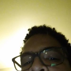 Meet your Posher, Zachary